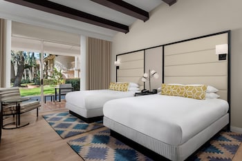 Room, 2 Queen Beds, Accessible (Hearing Accessible)