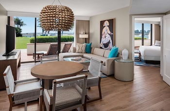 Junior Suite, 1 King Bed