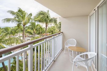 Room, 2 Queen Beds, Balcony, Resort View