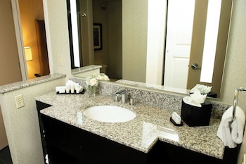 Suite, 1 Bedroom, Balcony