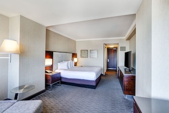 Room, 1 King Bed, City View (Floors 20-44)
