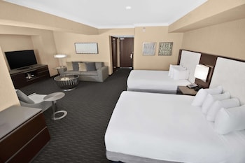 Junior Suite, 2 Queen Beds
