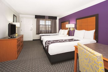 Room, 2 Double Beds, Non Smoking
