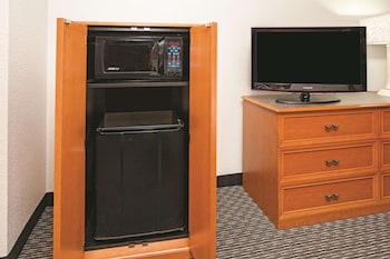 Deluxe Suite, 1 King Bed, Non Smoking