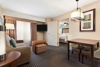Suite, 1 King Bed, Fireplace
