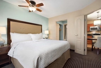 Suite, 1 King Bed, Non Smoking