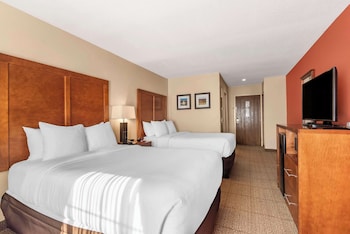 Standard Room, 2 Double Beds, Non Smoking