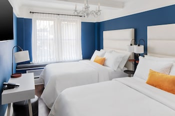 Standard Room, 2 Double Beds