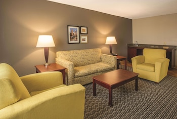 Suite, 1 King Bed, Non Smoking