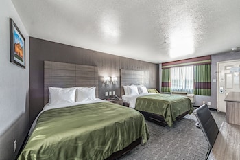 Standard Room, 2 Queen Beds, Non Smoking