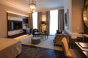 Deluxe Double Room (Grand)