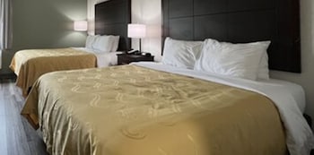 Standard Room, 2 Queen Beds, Non Smoking