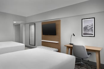 Room, 2 Queen Beds, Non Smoking (Guest Room)