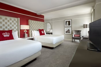 Deluxe Room, 2 Queen Beds