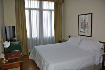 Classic Twin Room