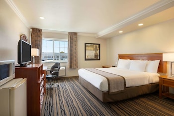 Room, 1 King Bed, Accessible