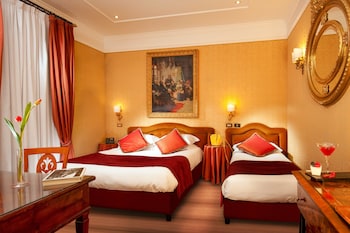 Deluxe Triple Room
