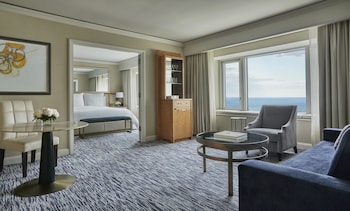 Premier Suite, Lake View