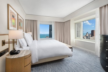 Premier Suite, Lake View