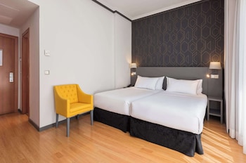 Standard Room with Views