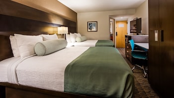 Standard Room, 2 Queen Beds, Non Smoking