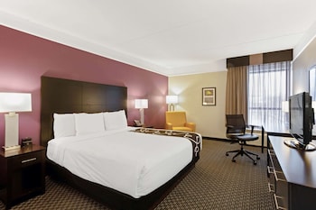 Deluxe Room, 1 King Bed, Non Smoking