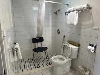 Room, 2 Double Beds, Accessible, Non Smoking (Mobility)