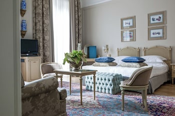 Executive Suite (2 Adults)