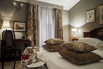 Classic Double Room