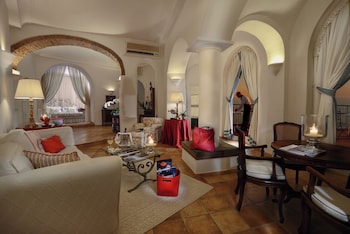 Suite (Caesar Master)