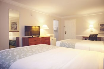 Room, 2 Double Beds, Non Smoking