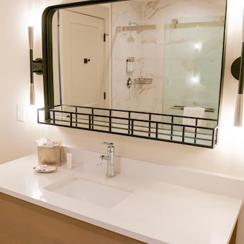 Room, 2 Queen Beds, Balcony