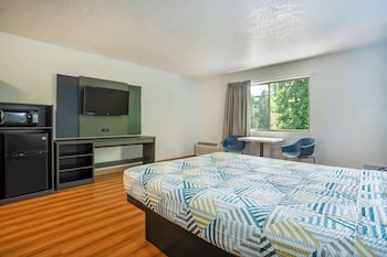 Standard Room, 1 Queen Bed, Non Smoking