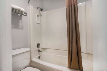 Standard Room, 2 Queen Beds, Non Smoking