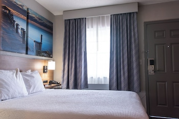 Room, 2 Queen Beds (Exterior Room)
