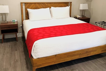 Deluxe Suite, 1 King Bed, Non Smoking