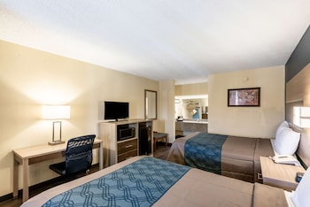 Standard Room, 2 Double Beds, Non Smoking