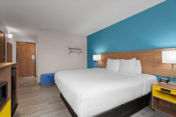 Room, 1 King Bed, Non Smoking