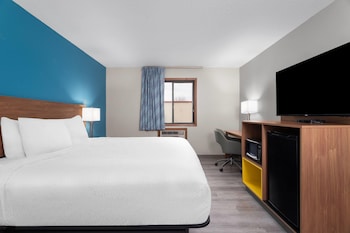 Room, 1 King Bed, Non Smoking