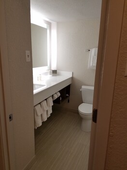 Room, 2 Queen Beds, Non Smoking