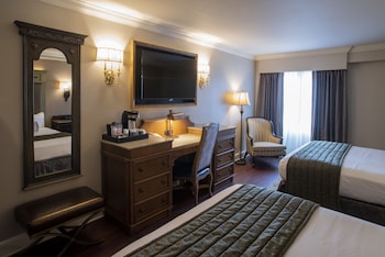 Deluxe Room, 2 Queen Beds