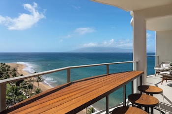 Club Suite, 1 Bedroom, Club Lounge Access, Ocean View (Hokupa'a Tower, Luxury Suite)