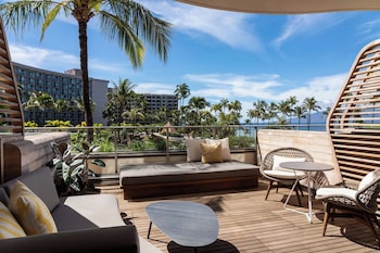 Room, 1 King Bed, Lanai (Hokupa'a Tower, Extended Lanai)