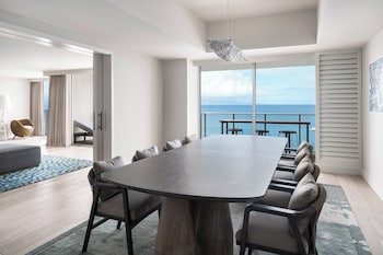 Presidential Suite, 1 Bedroom, Club Lounge Access, Ocean View (Hokupa'a Tower, Top Floor)