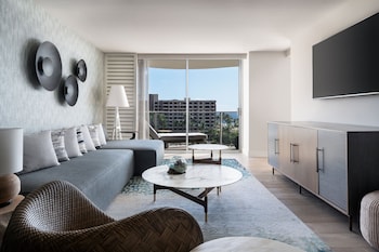 Club Suite, 1 Bedroom, Club Lounge Access, Ocean View (Hokupa'a Tower, Luxury Suite)