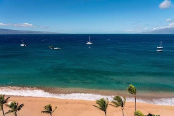 Club Room, 2 Queen Beds, Club Lounge Access, Oceanfront (Hokupa'a Tower)