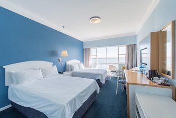 Family Room, Sea View