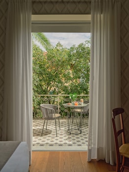 Junior Suite, Park View (Cottage)