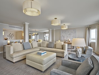 Presidential Suite, 1 King Bed (Vice Presidential)