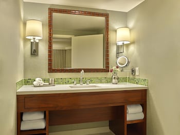 Suite, 1 King Bed with Sofa bed (Coronado Sunset)